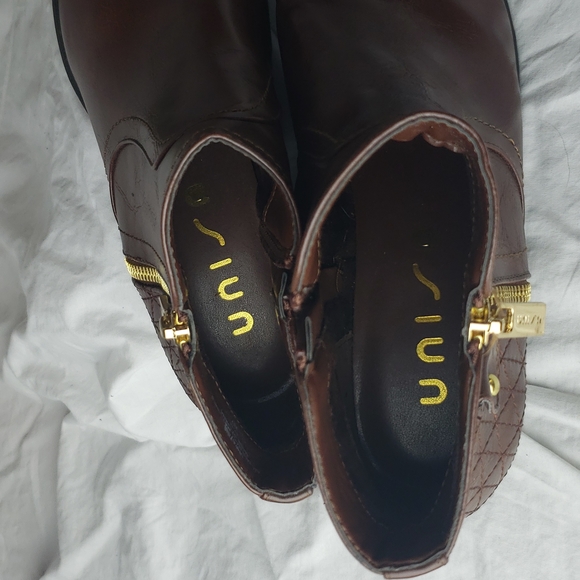 "Unisa" brown gold zip bootie - Picture 8 of 12